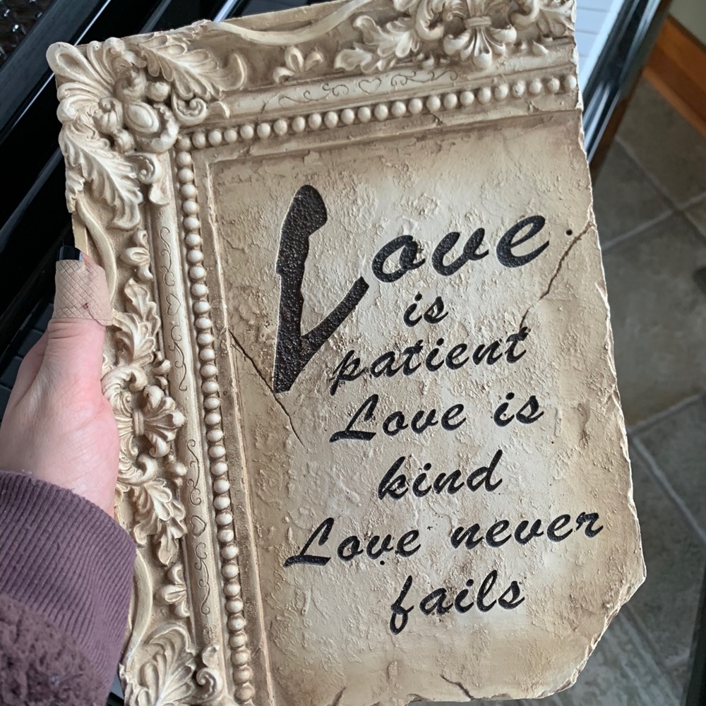 Love House Decor